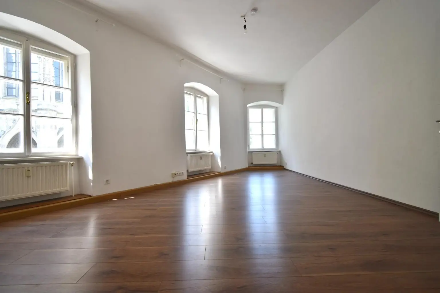 Sonnige 2-Zimmer-Wohnung im Zentrum von Steyr!