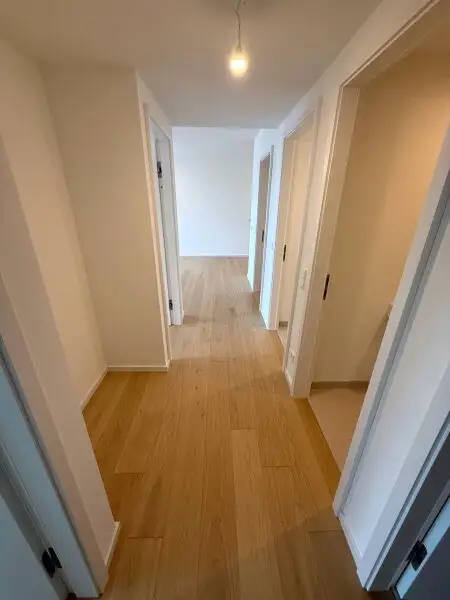 ERSTBEZUG 3 ZIMMER WOHNUNG IM "GRÜNBLICK" VIERTEL ZWEI + TRAUMTERRASSE MIT ca. 64 m² + NUTZUNG INFINITY-AUSSENPOOL, GYM & SAUNA