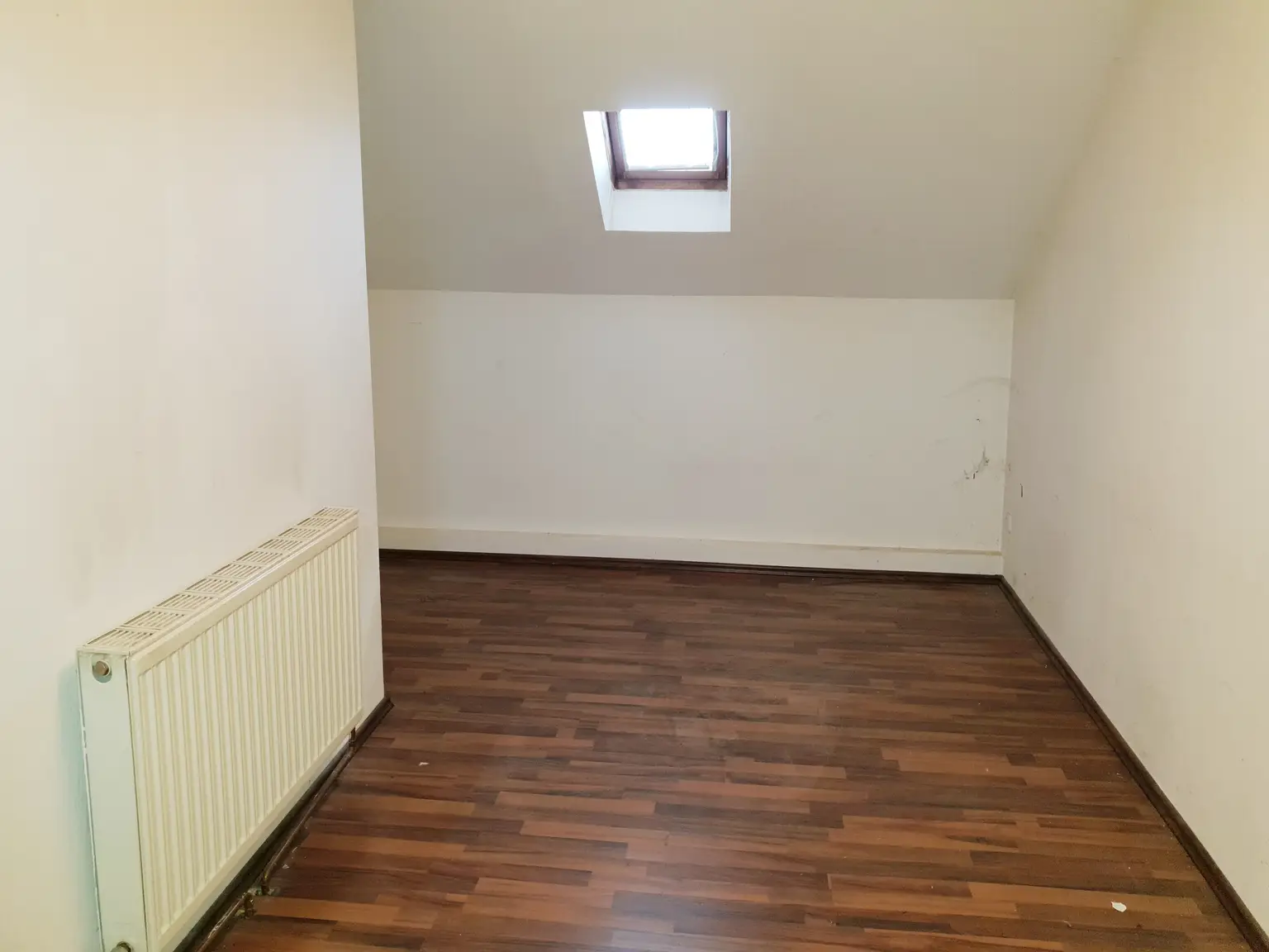 Bauernhaus mit zwei Wohneinheiten + Nebengebäude!