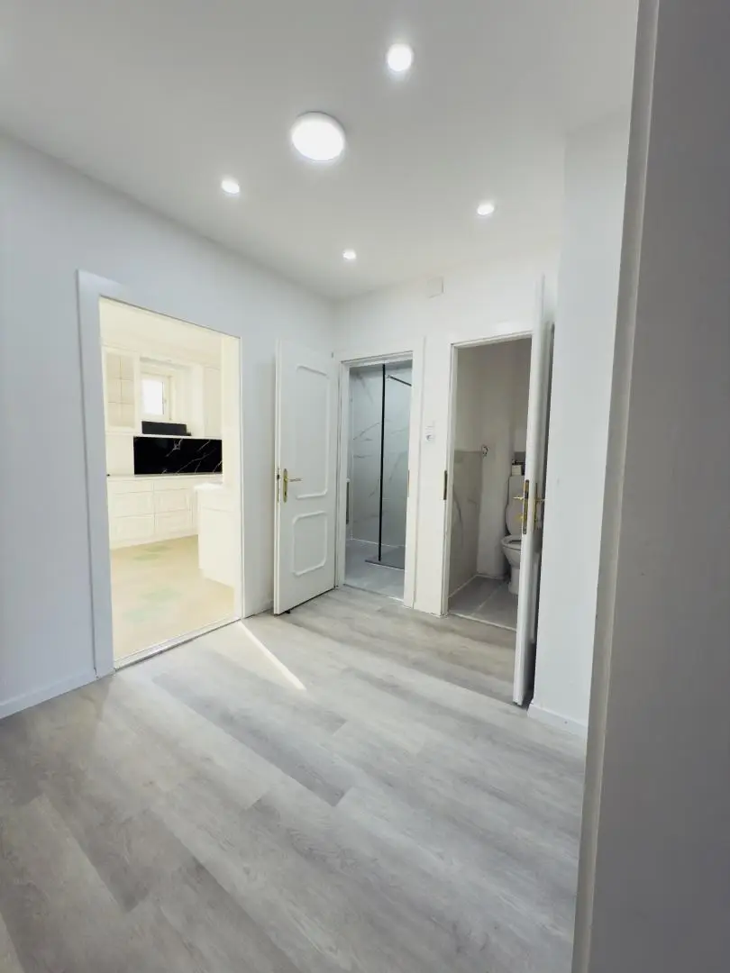 "2-Zimmer-Wohnung mit Essküche, Loggia & separatem WC"