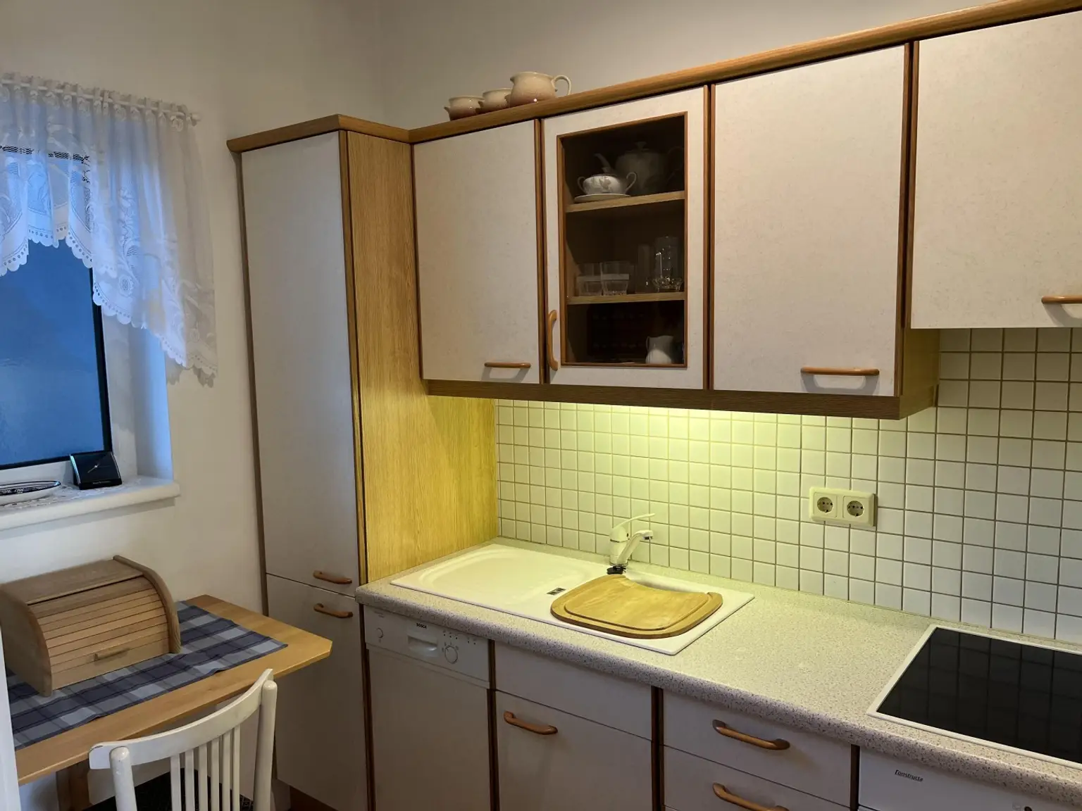 Sehr charmante Altbauwohnung in TOP-Lage