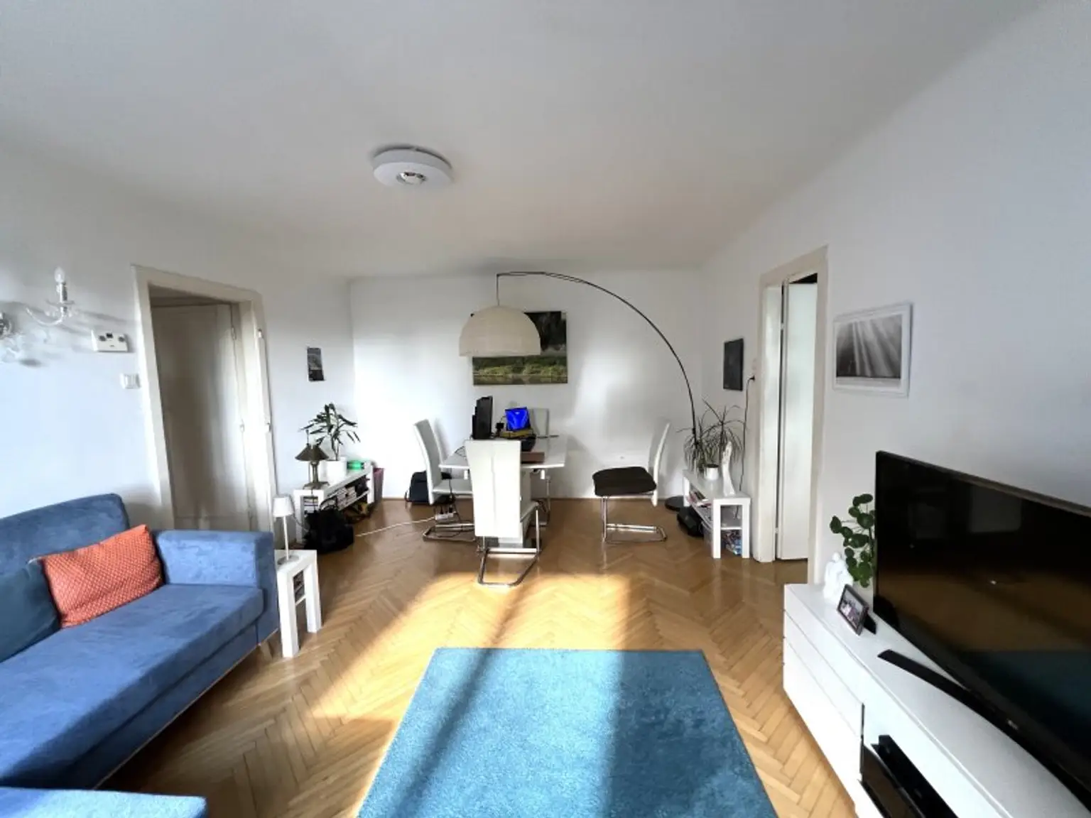 Helle und ruhige 2-Zimmer-Wohnung in einer verkehrsgünstigen Lage des 19. Bezirks