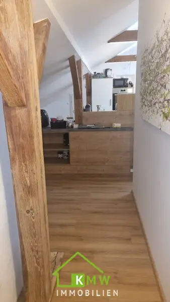 3-Zimmer-Dachgeschoßwohnung in zentraler Ruhelage